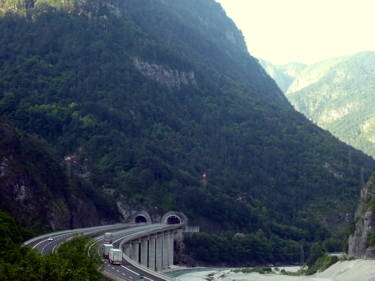 autostrada A23