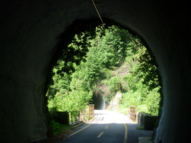 Tunnel