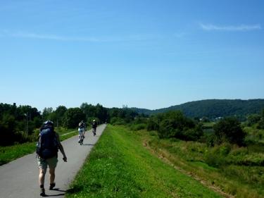 auf der Deichkrone